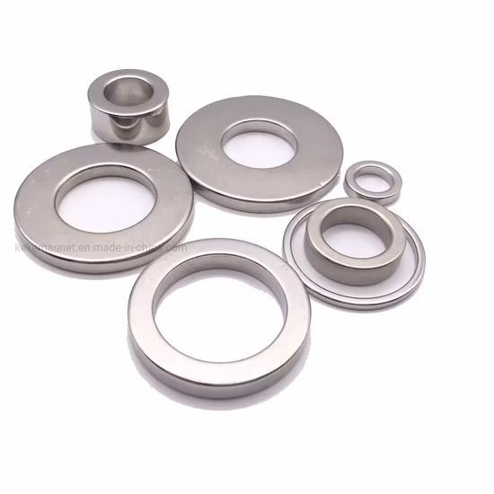 Большие, круглые, сильные магниты, намагниченные в осевом направлении, изготовленные из оцинкованных редкоземельных магнитов.